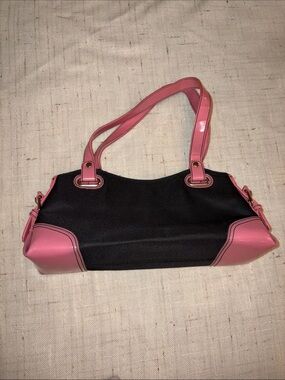 Chinese Laundry Y2K Pink & Black Shoulder Bag | Mini Baguette Purse